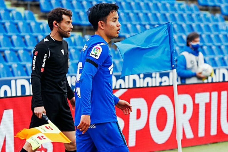 強風が吹く中でCKキッカーを務めた©Daisuke Nakashima