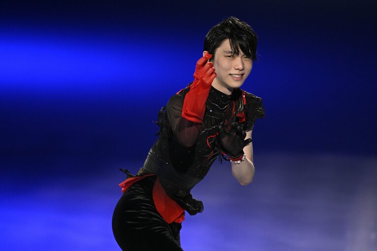 生演奏とともに披露された『CHANGE』