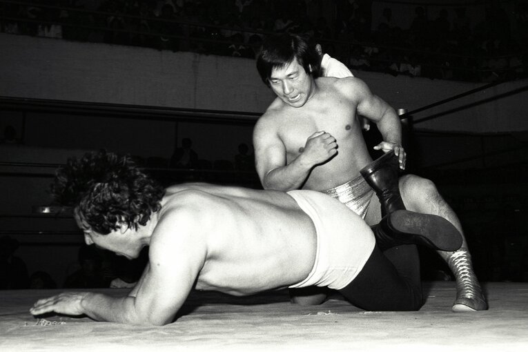 メキシコのリングで強さを見せるグラン浜田。1978年8月　©Essei Hara
