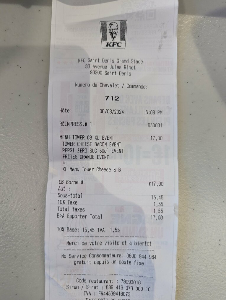ケンタッキーのレシート。税込で17ユーロ（約2700円）　©Yu Saito
