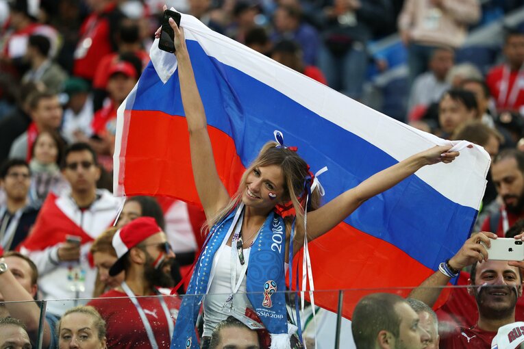 2018年のロシアW杯、地元ロシア代表を応援するサポーター　©Getty Images