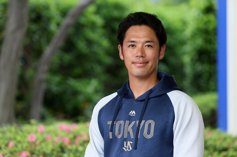 35歳となった今季も奮闘する小川が新人時代を語ってくれた ／ photograph by Shigeki Yamamoto