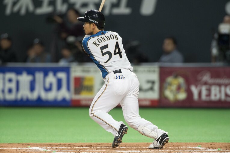 背番号54時代の近藤　©Sports Graphic Number