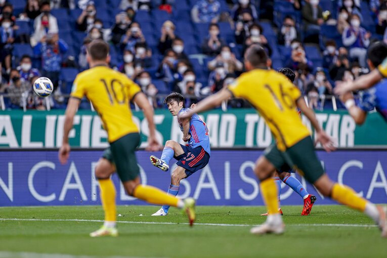 “致命的なミス”で評価を下げた田中碧が巻き返すために必要なものとは？ 日本代表には不可欠でもドイツ2部では苦戦中な理由(19)