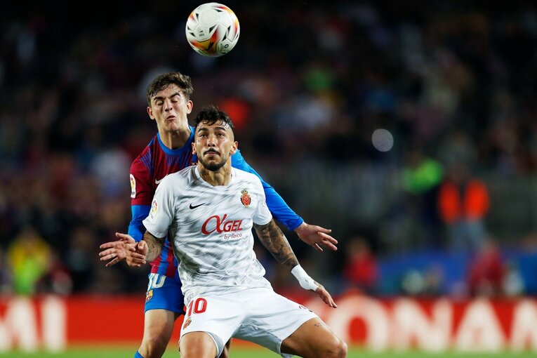 久保建英は「バルサ下部組織の旧友」と何を話したのだろうか… カンプノウで撮った才能の一端と敗戦の悔しさ〈撮影者の視点〉(15)