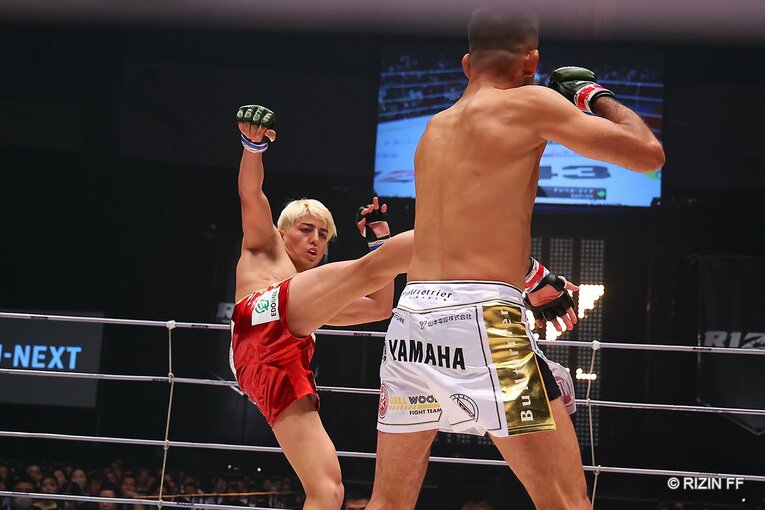 『RIZIN.43』クレベル・コイケvs.鈴木千裕　©RIZIN FF