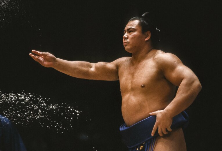 1983年の九州場所（11月場所）での千代の富士　©Getty Images