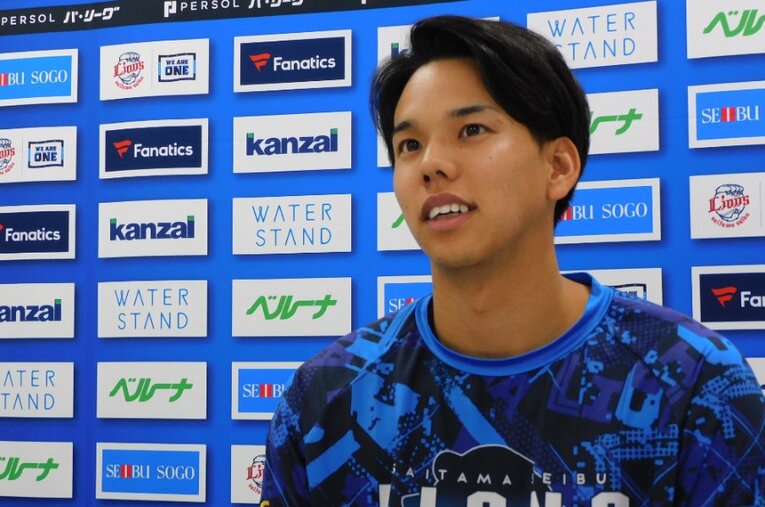 走塁のスペシャリストとして存在感を見せる西武・髙松 ／ photograph by Number Web