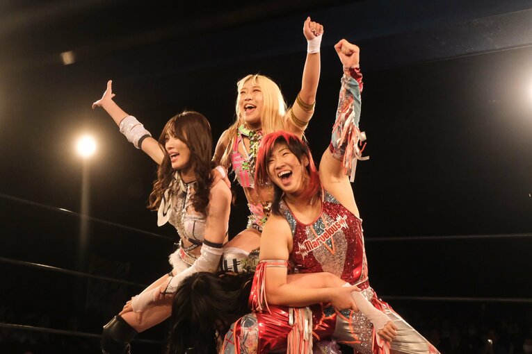 「あんまり胸を張って言えなくて…」悩んでいたAZMを受け入れた“5人のお姉ちゃん”との話…キャリア10周年「クソガキ全開で（笑）」(21)