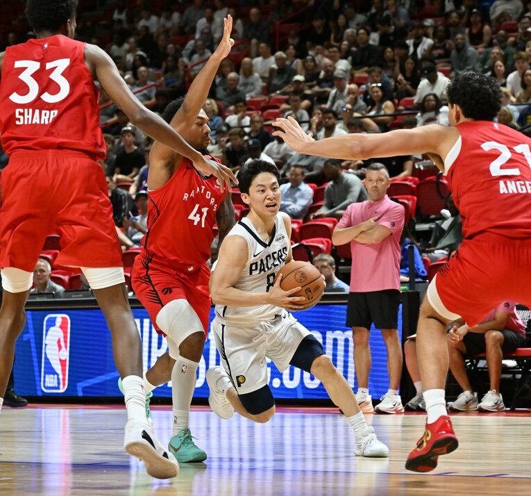 攻守で課題を露呈したラプターズ戦　©︎Allen Berezovsky/Getty Images