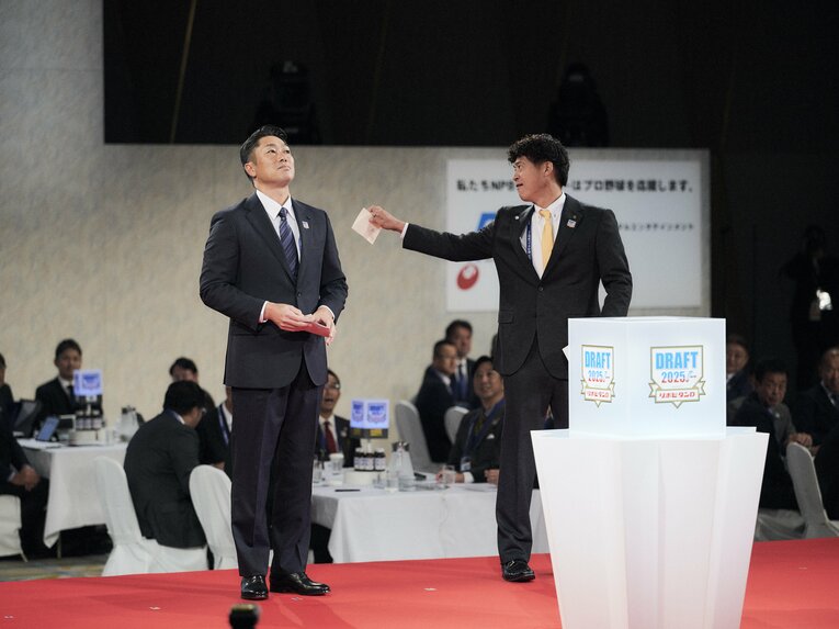 城島CBO「ほら来た！　ドヤッ！」　©Yuki Suenaga