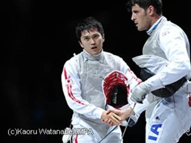 千田健太　Kenta Chida
1985年8月2日、宮城県生まれ。気仙沼高―中大卒。'08年、北京五輪個人フルーレ11位。'11年、アジア選手権2位。'12年、ロンドン五輪団体フルーレで銀メダルを獲得。170cm、66kg。