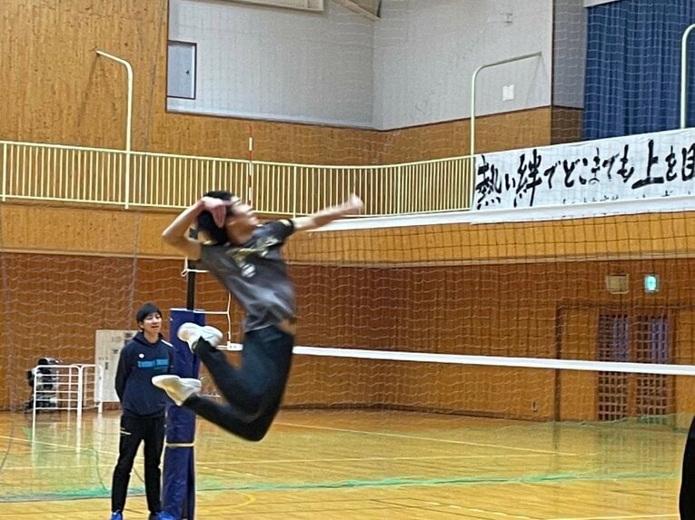 最後の春高バレーから1カ月、星原らは久しぶりに体育館で汗を流した　©︎Yuko Tanaka