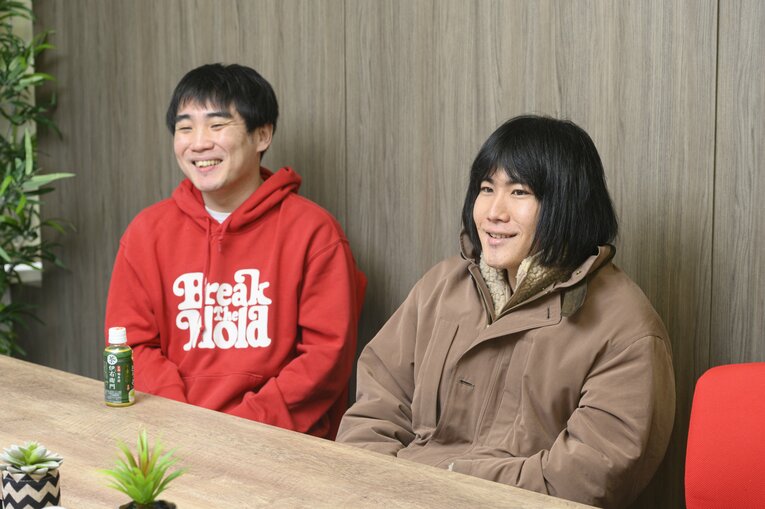 錦鯉、 バイきんぐ、ザコシショウらと同じSMAに所属していたランジャタイ