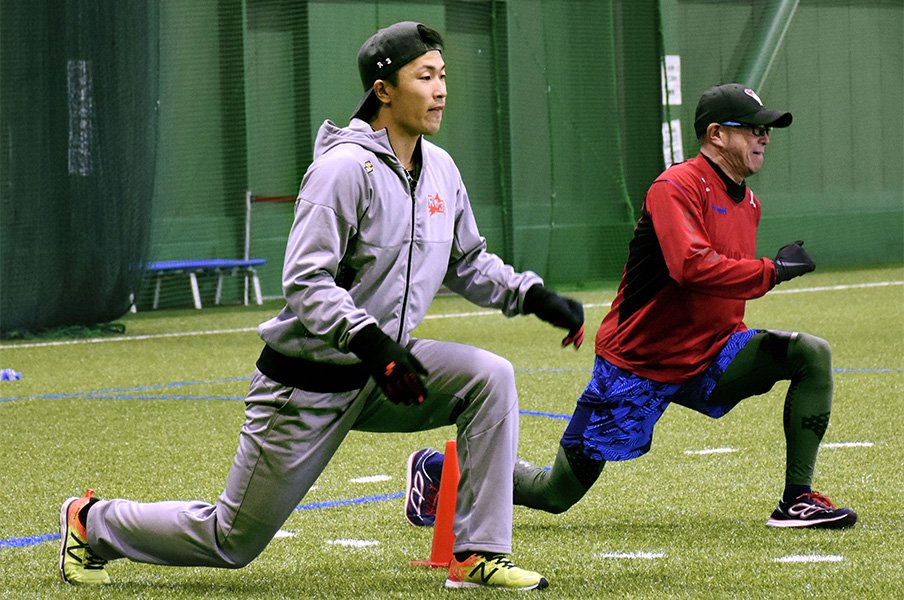 難病を乗り越えたオリ安達了一。貫く“ショート”へのこだわり。<Number Web> photograph by Kyodo News