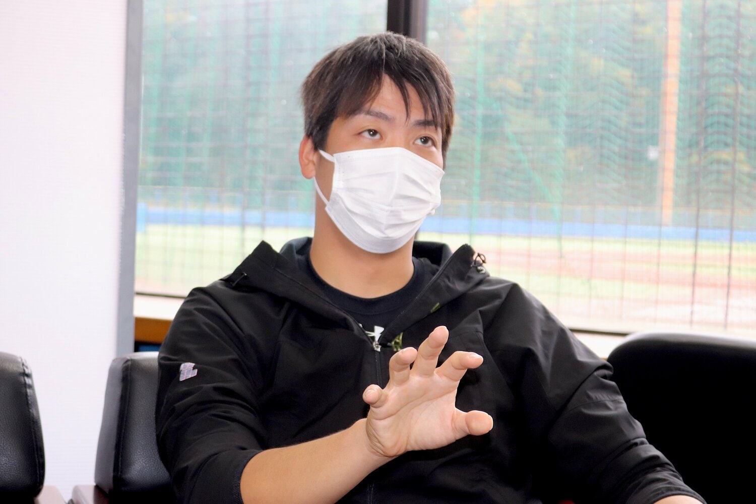 日体大・辻孟彦コーチ　©︎Mamu Takagi