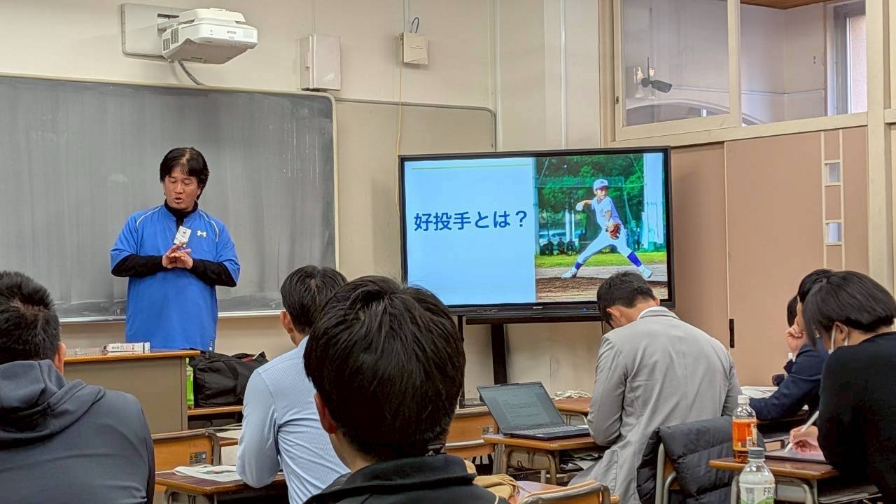年1回、開催される茨城・野球を勉強する会の様子 ©Yuki Kashimoto