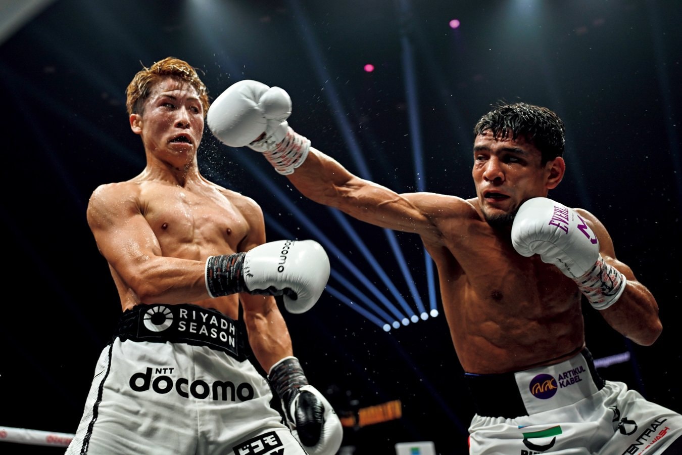 パンチをかわす井上。その戦いぶりをジャッジも高く評価し、2人が118-110、1人が117-111のスコアを付けた Hiroaki Yamaguchi