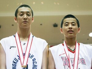 伝説となった2008年バスケ全中決勝。富樫勇樹と田渡凌、「風と刀」の死闘。