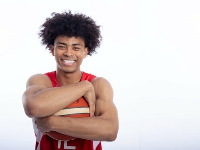 「日本ではまだ無名だが、サンディエゴでは有名」バスケ界の超新星17歳ロロ・ルドルフとは何者か？〈母は中学時代にNumber登場〉＜Number Web＞ photograph by nextgenhoops