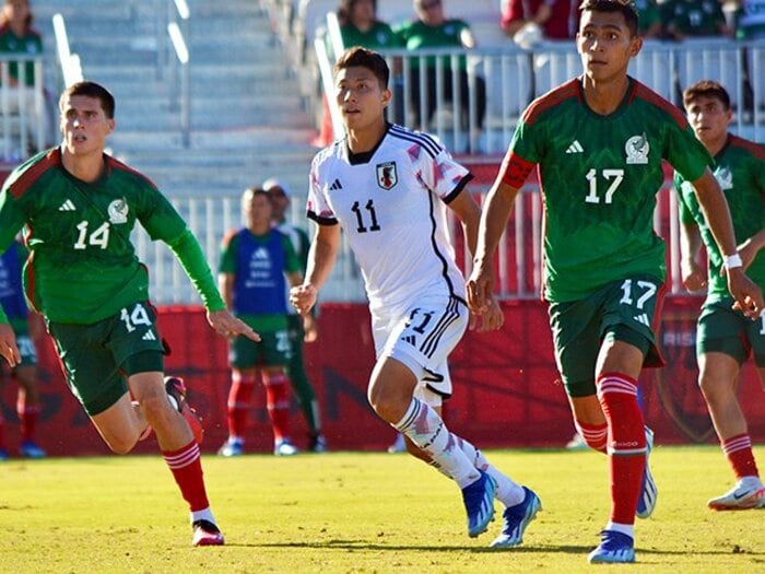パリ世代エース細谷真大と新戦力が光ったメキシコ戦4-1…バイエルン福井太智に快速ウイング、“持ってる”FW内野航太郎の魅力は何だ?<Number Web> photograph by Yuki Matsuo