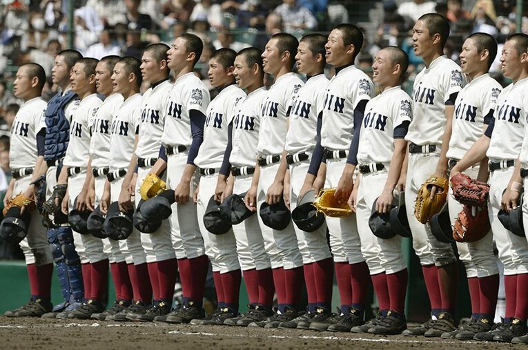 大阪桐蔭には3つのコースがあり、体育・芸術を強化するIII類には多くの競技の一流アスリートが所属している。 ／ photograph by Kyodo News