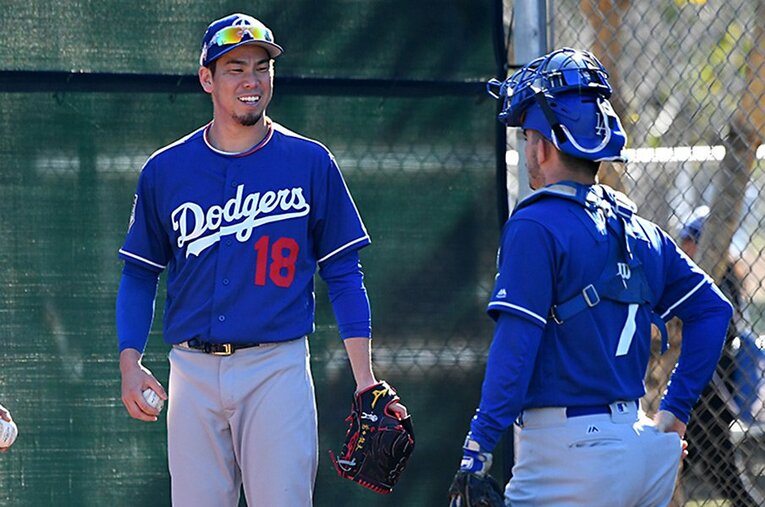 マエケンは子供たちのお手本中のお手本！ 「ゆっくり急ぐ」打球処理に舌を巻く(2)