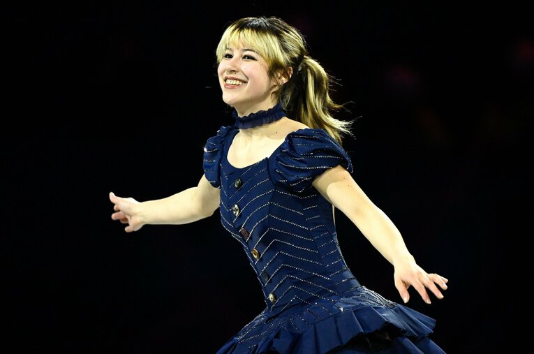 【フィギュアスケート仲良し写真】ミラノ五輪で2つの金メダルを獲得した米国のアリサ・リュウ（写真は右に続きます）　©Asami Enomoto / JMPA