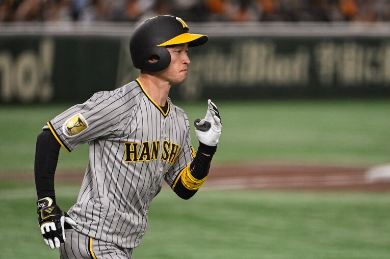 セ・リーグは9月25日時点で盗塁トップの近本でさえ20盗塁に達していないという歴史的低水準　©Nanae Suzuki