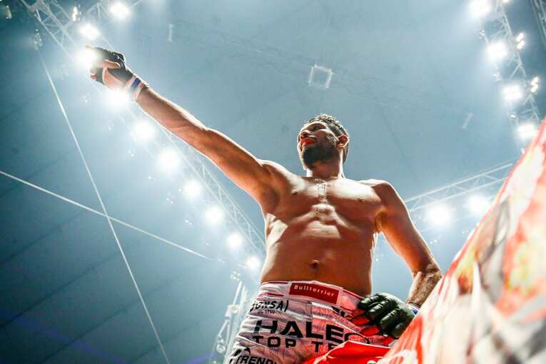 朝倉未来を失神させたクレベルは“ヒクソンと違いすぎる境遇”にいた　日系ブラジル人の格闘家が日本人に対戦を嫌がられた理由(2)