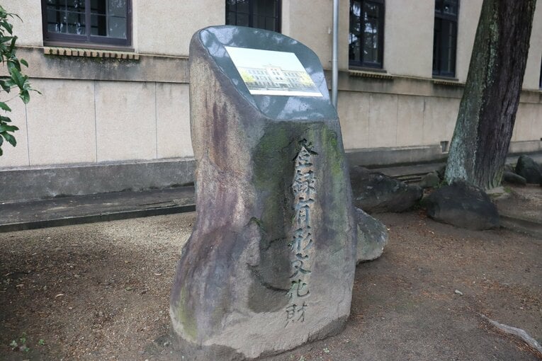 歴史を感じる畝傍高校の校舎　©Genki Taguchi