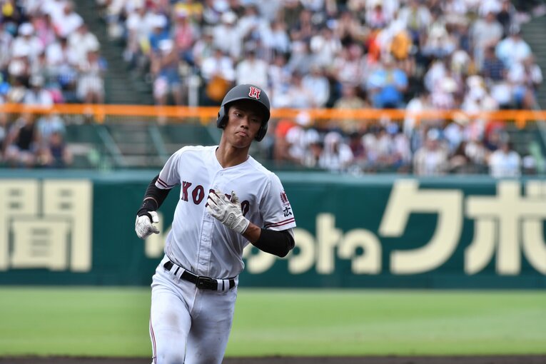 広陵時代の中村奨成　©Hideki Sugiyama