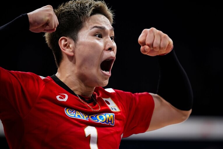 西田有志（VNLオランダ戦）　©︎Volleyball World