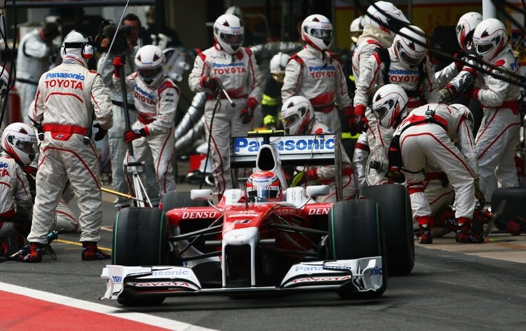 F1デビュー戦となったブラジルGPの小林可夢偉。決勝は9位完走だった　©Getty Images