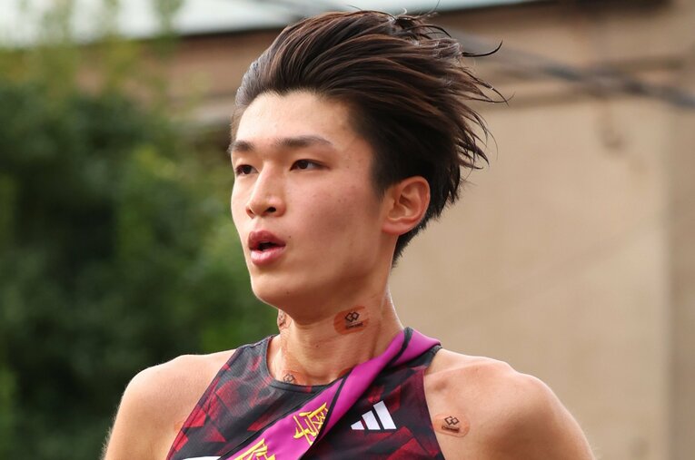 初の箱根駅伝を9区7位の成績で走り終えた國學院大のルーキー・吉田蔵之介。父であるケツメイシの大蔵さんとのエピソードも話題に ／ photograph by AFLO