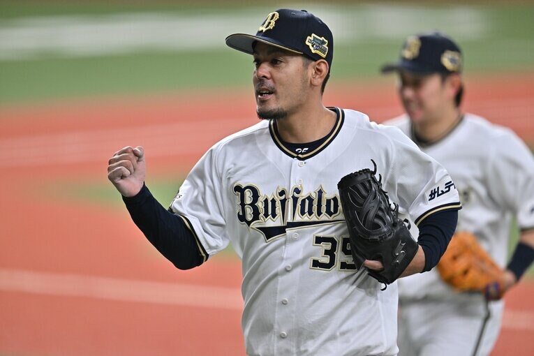 比嘉の活躍も見逃せない　©Hideki Sugiyama