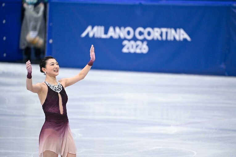 ミラノ五輪団体での美しい演技の数々【スワイプするとそのほかの写真もご覧になれます】　©Asami Enomoto／JMPA