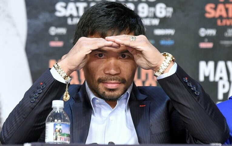 会見でのパッキャオ