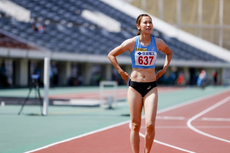 がけっぷち福島千里はなぜ復活できたのか 「首の皮一枚つながった」30代ランナーに残された五輪出場への“2つの道” (14)