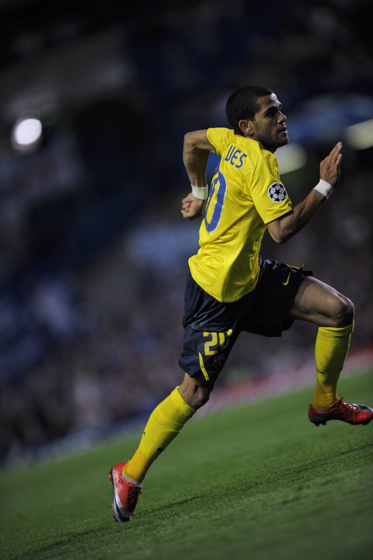 バルサ時代のダニエウ・アウベス　©Takuya Sugiyama/JMPA