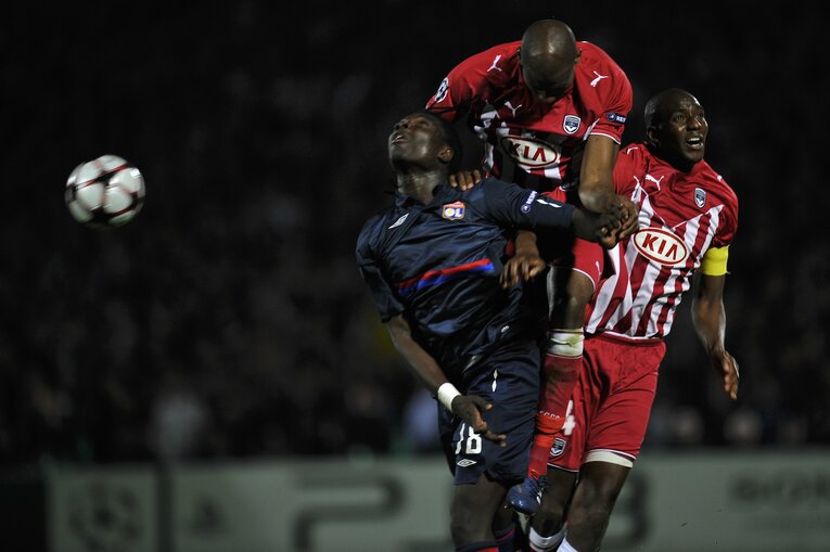 09-10シーズン、欧州CL出場時のゴミス　©Takuya Sugiyama