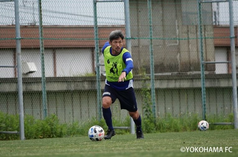 【THIS IS MY CLUB】横浜FC15年目、三浦知良が語るクラブ愛とJリーグ。(4) ／ photograph by YOKOHAMA FC