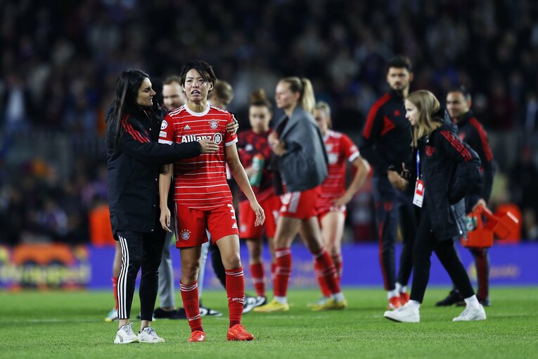 W杯ブラジル戦のウラで「バルサ女子がカンプノウで4万6967人」盛況なワケ… メッシ後に君臨する“女王”、熊谷紗希が見せた悔しさ(84)