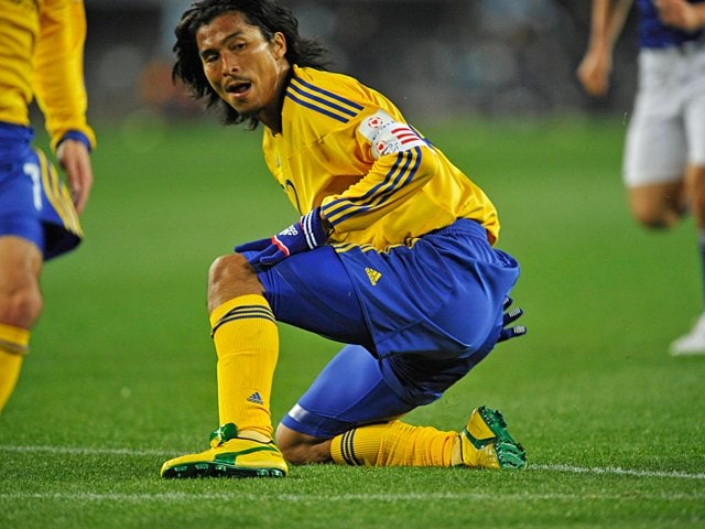 ザッケローニを強引に振り向かせる！中澤佑二、マリノスからの逆襲