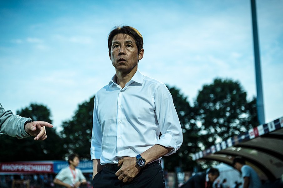 代表の攻撃に閉塞感が漂う理由は?必要なのは西野監督が方向を示す事。<Number Web> photograph by Takuya Sugiyama