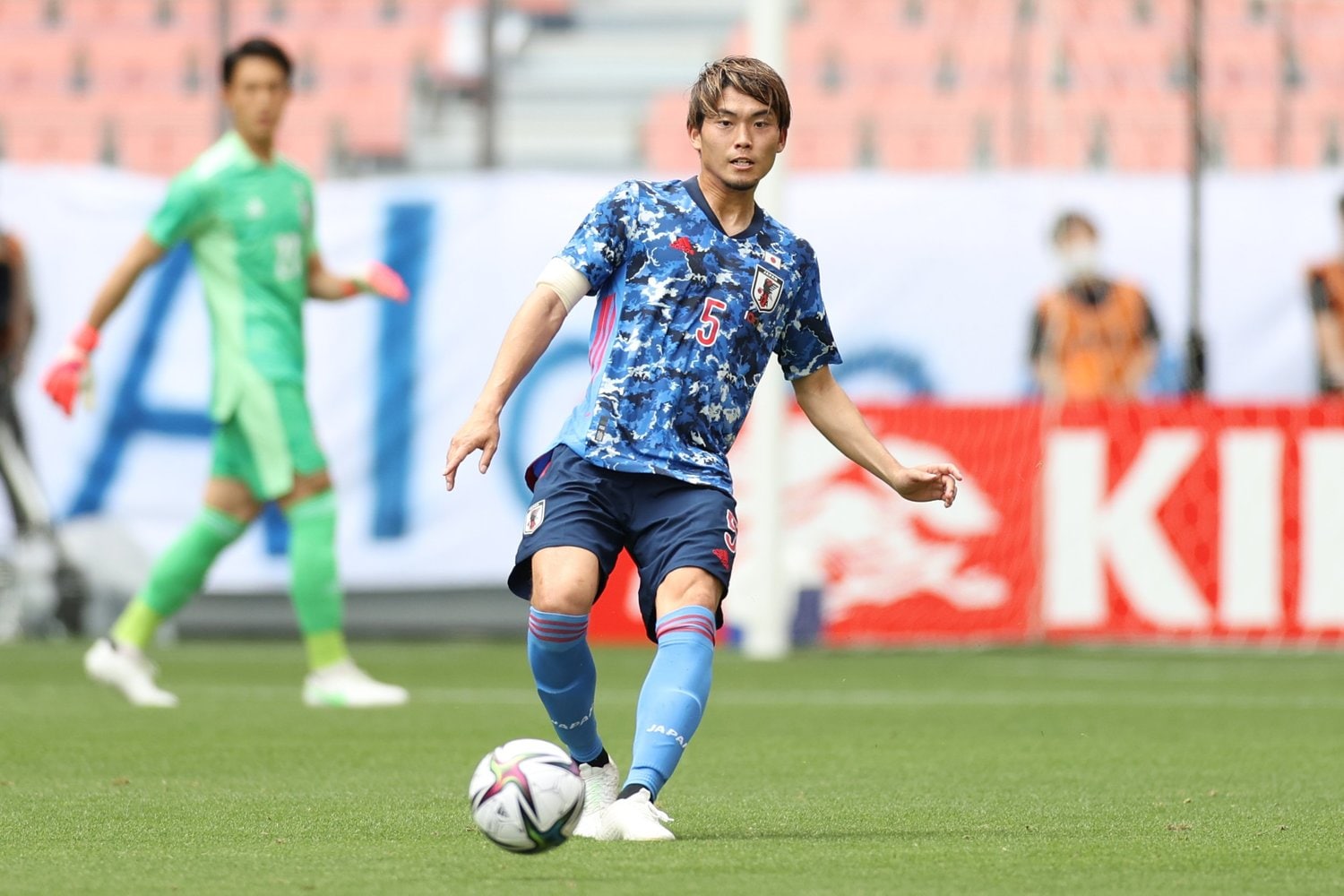 ガーナ戦までは、吉田、冨安につづくポジションをキープしていた町田だったが……　©Masashi Hara