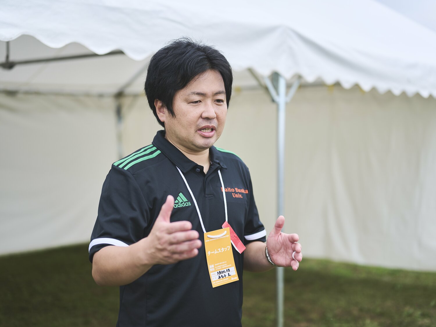 就任2シーズン目でシード権を獲得した真名子監督。実力のある高校生も続々と大東文化大に入ってきている　©Yuki Suenaga