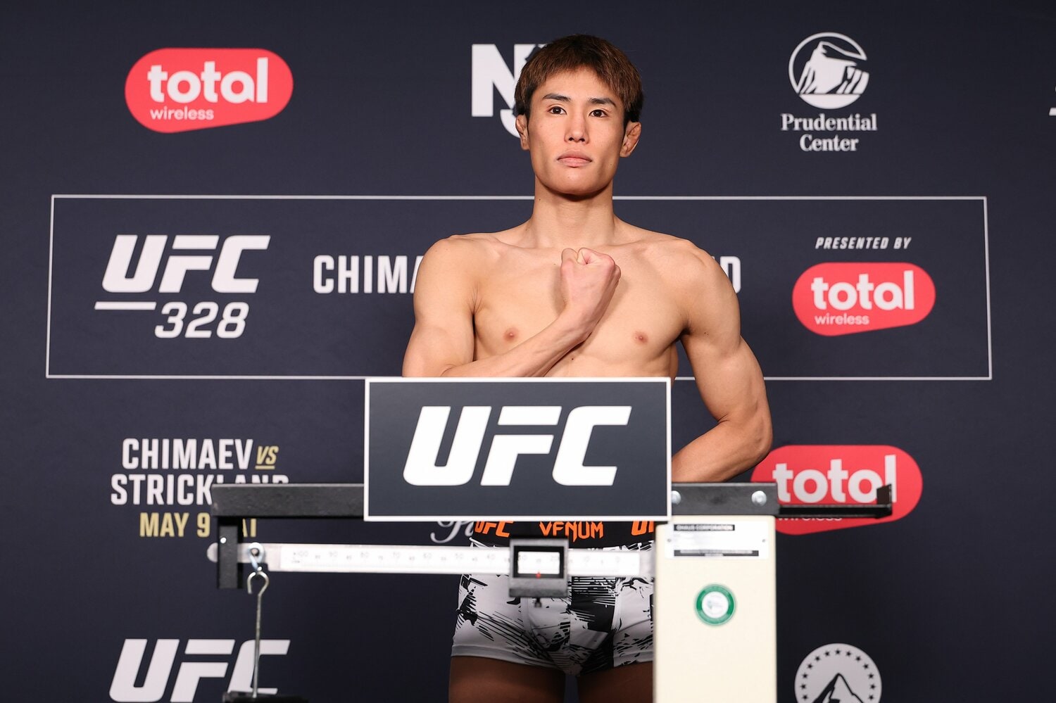 前日計量をクリアした平良達郎　©Zuffa LLC/UFC