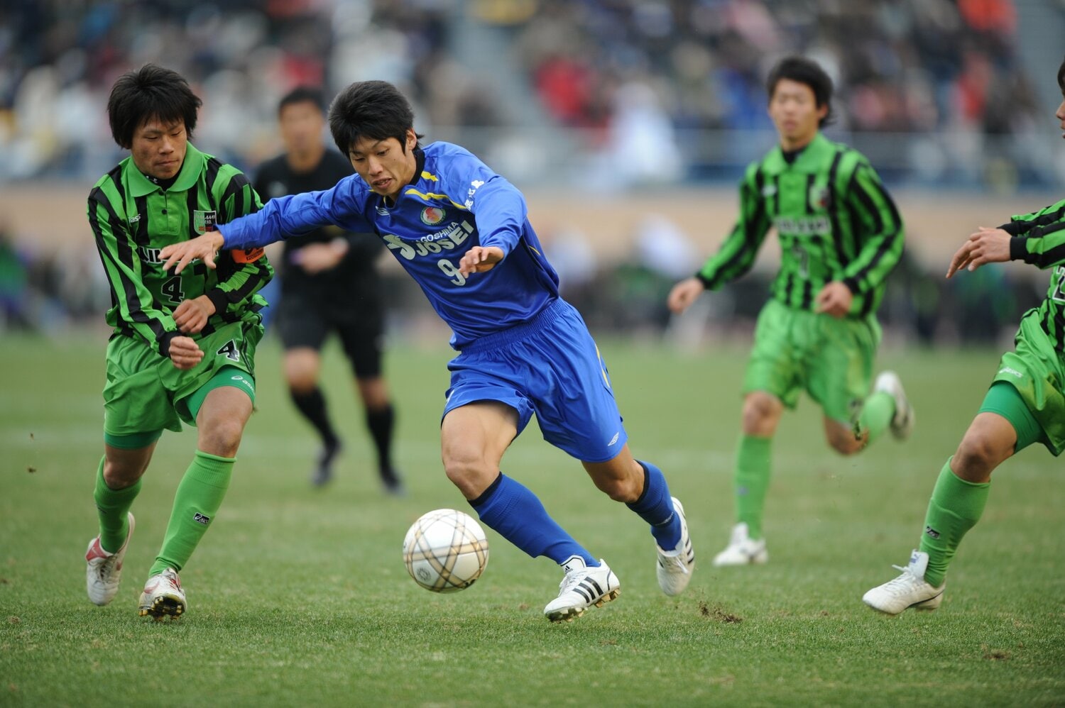 高校サッカー選手権の大会最多得点記録を更新した鹿児島城西高校時代の大迫勇也（2009年1月）　©︎Naoya Sanuki