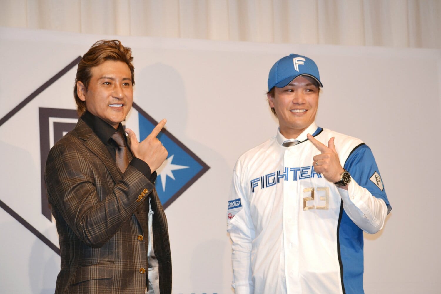 2022年オフには伏見が日本ハムにFA移籍。同僚が手にした好条件には、若月の心も揺れたはずだ　©︎JIJI PRESS